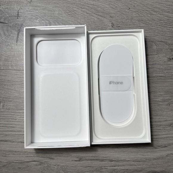 iPhone 17 Pro MAX Silver 256gb Original EMPTY BOX ONLY A3257 - Picture 4 of 16